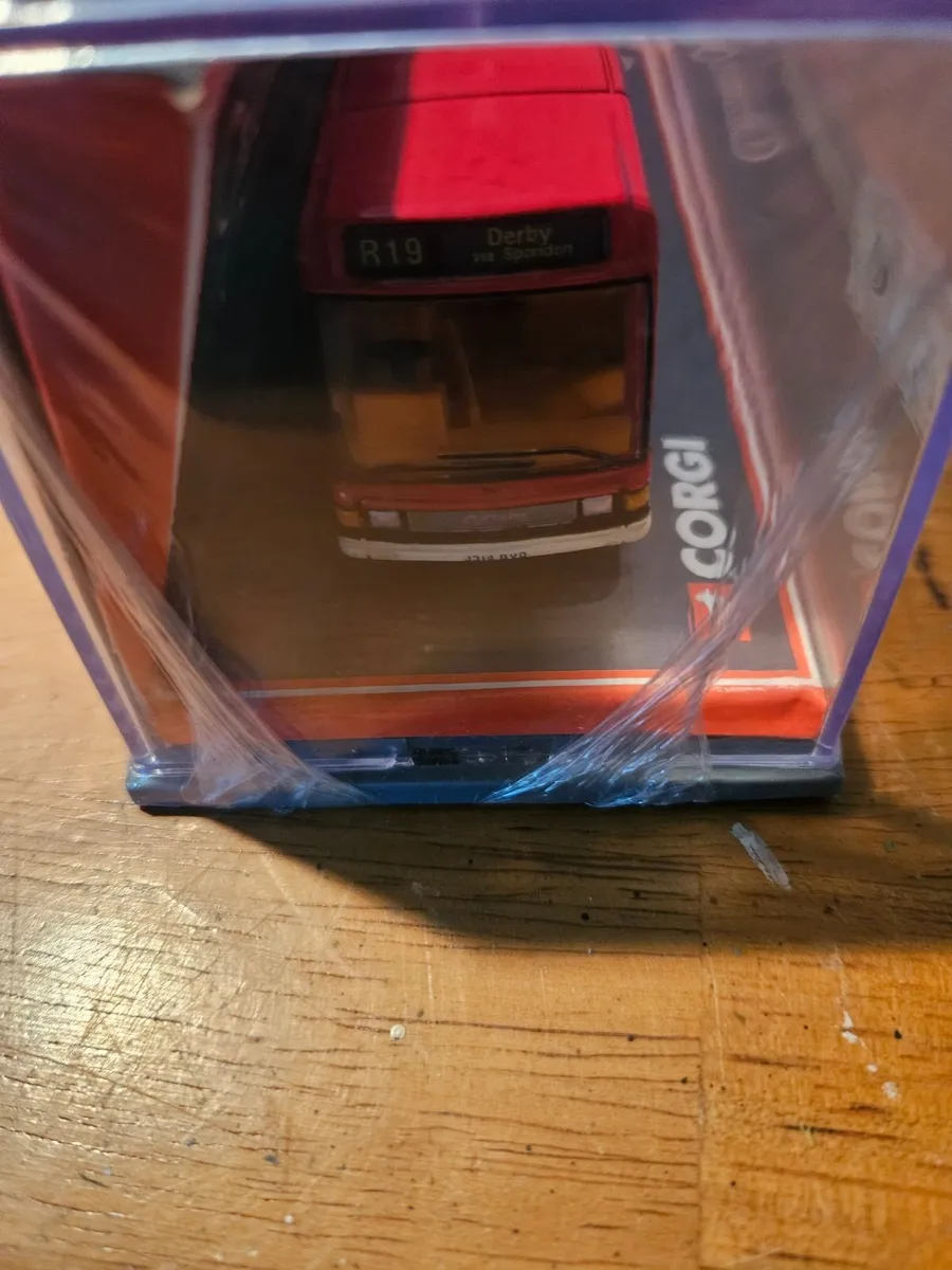Corgi Bus - Image 2