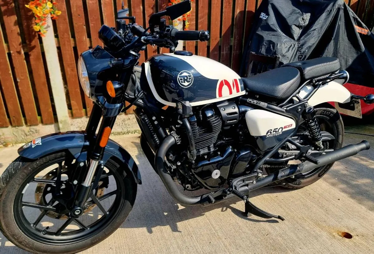 Royal Enfield Shotgun 650 - Image 1
