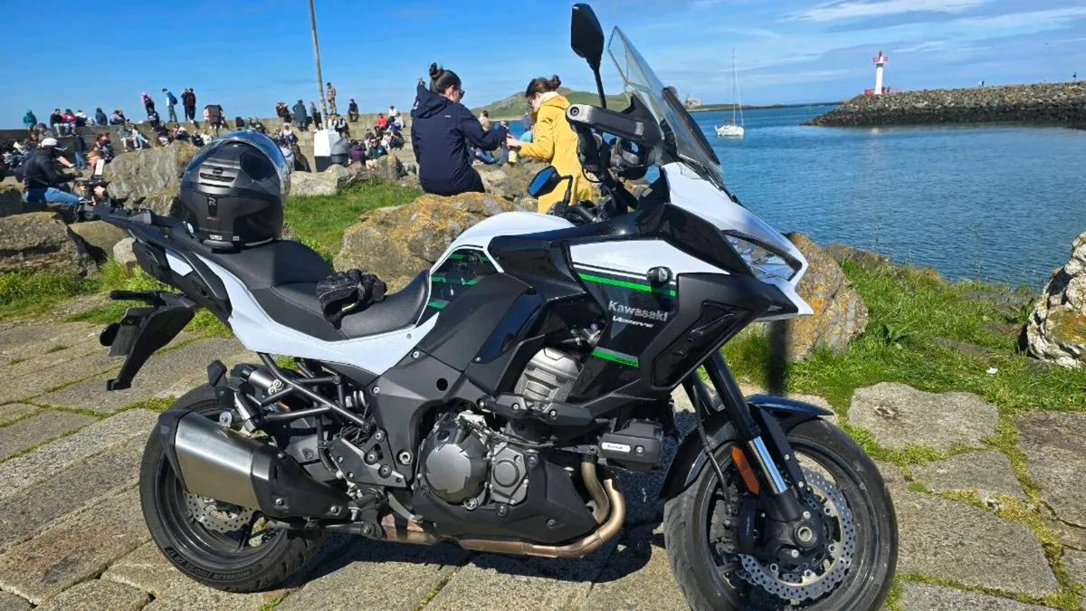 Motorcycle - Image 3