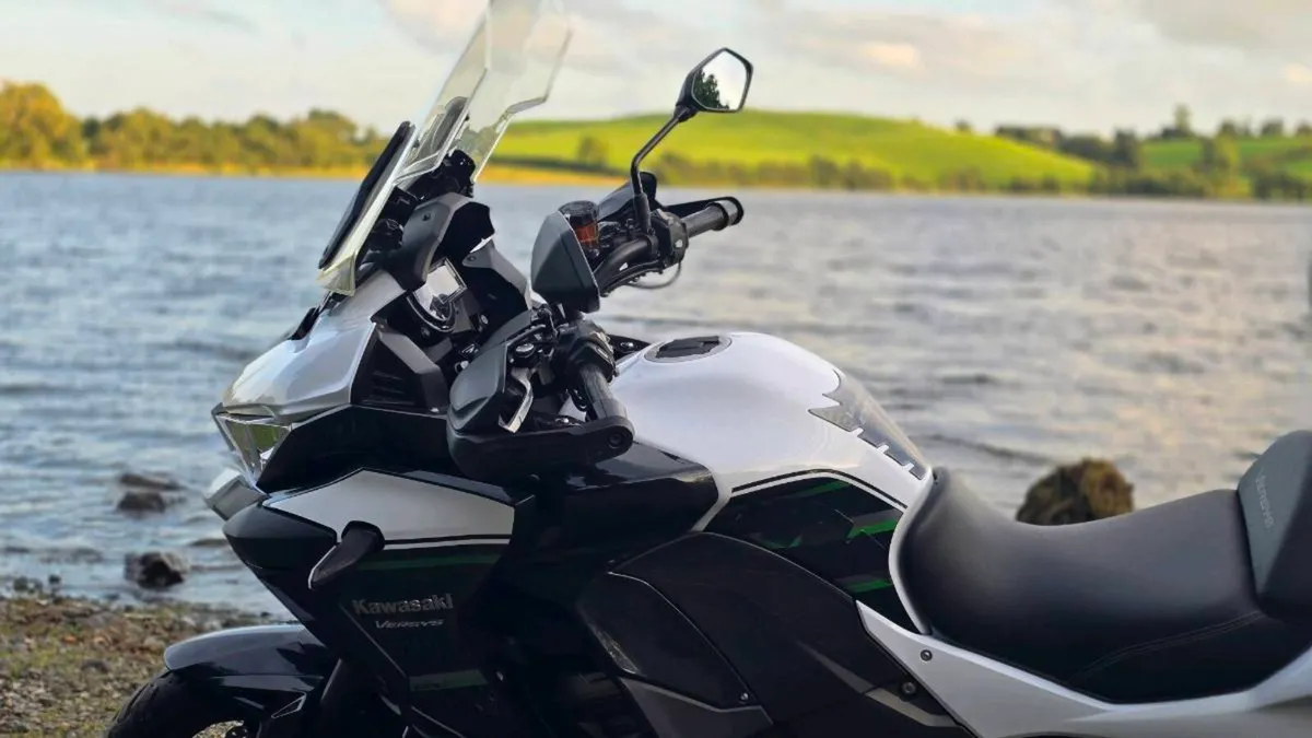 Motorcycle - Image 4