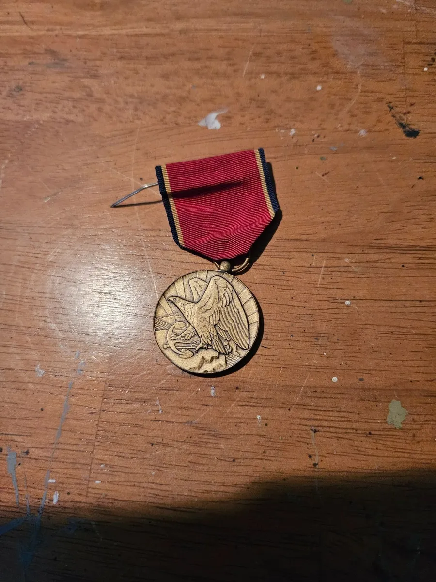 Vintage American Medal - Image 1