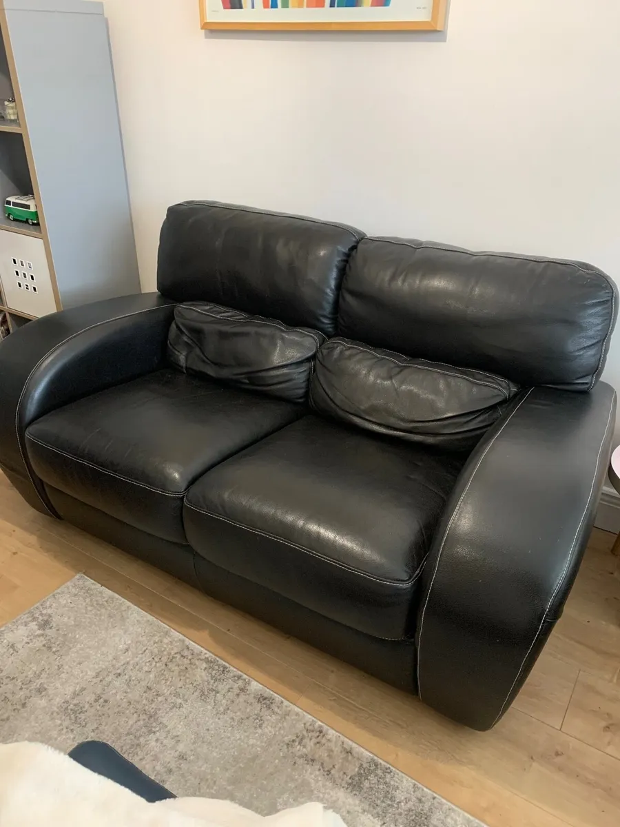 Living room - Image 2