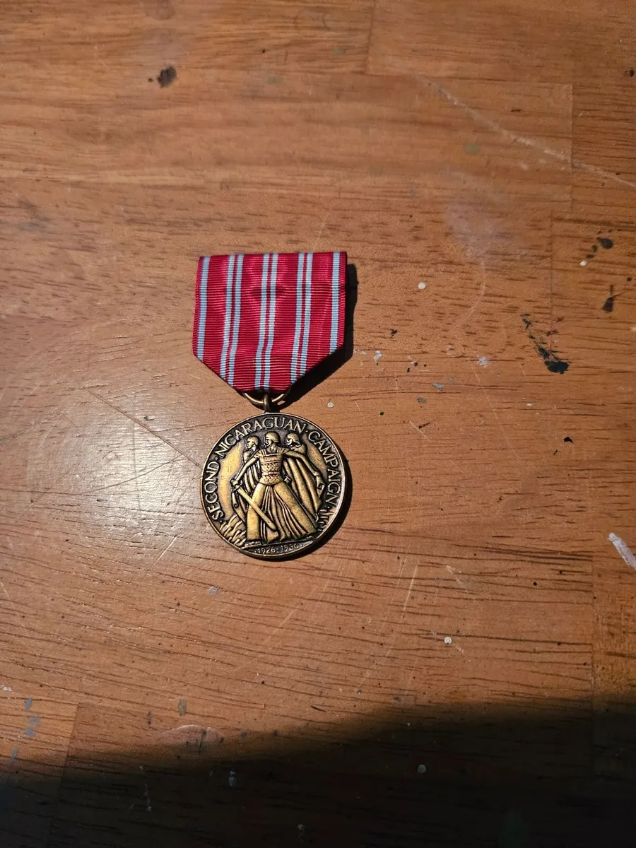 Vintage American Medal - Image 1