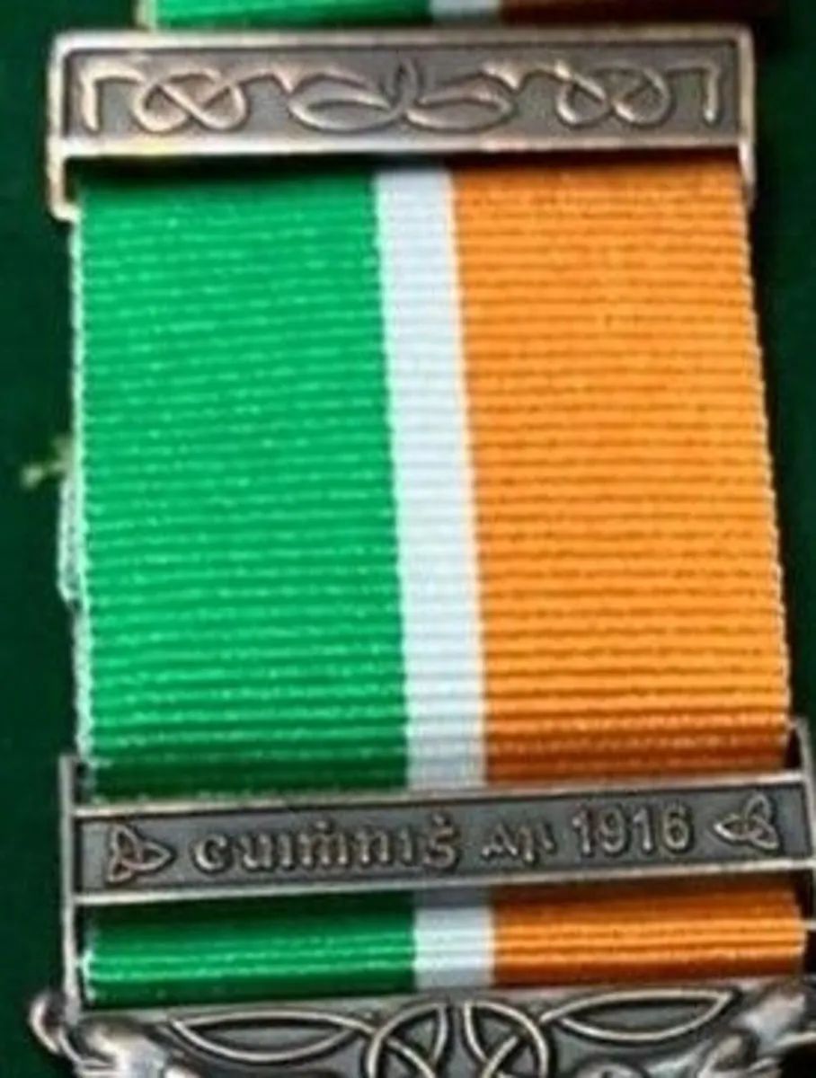 IRA commemortive  medal - Image 3