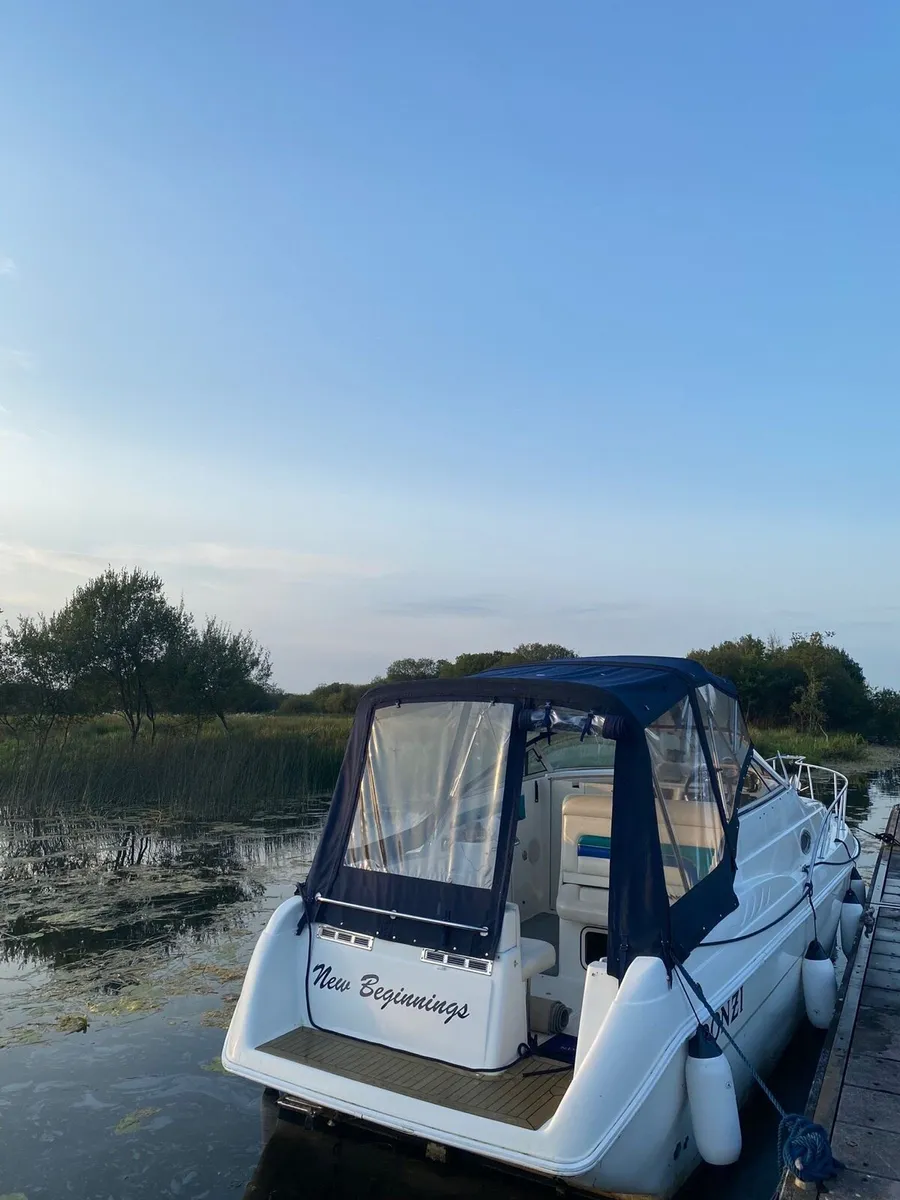 1997 Donzi 275 LXC – Performance Cruiser - Image 4