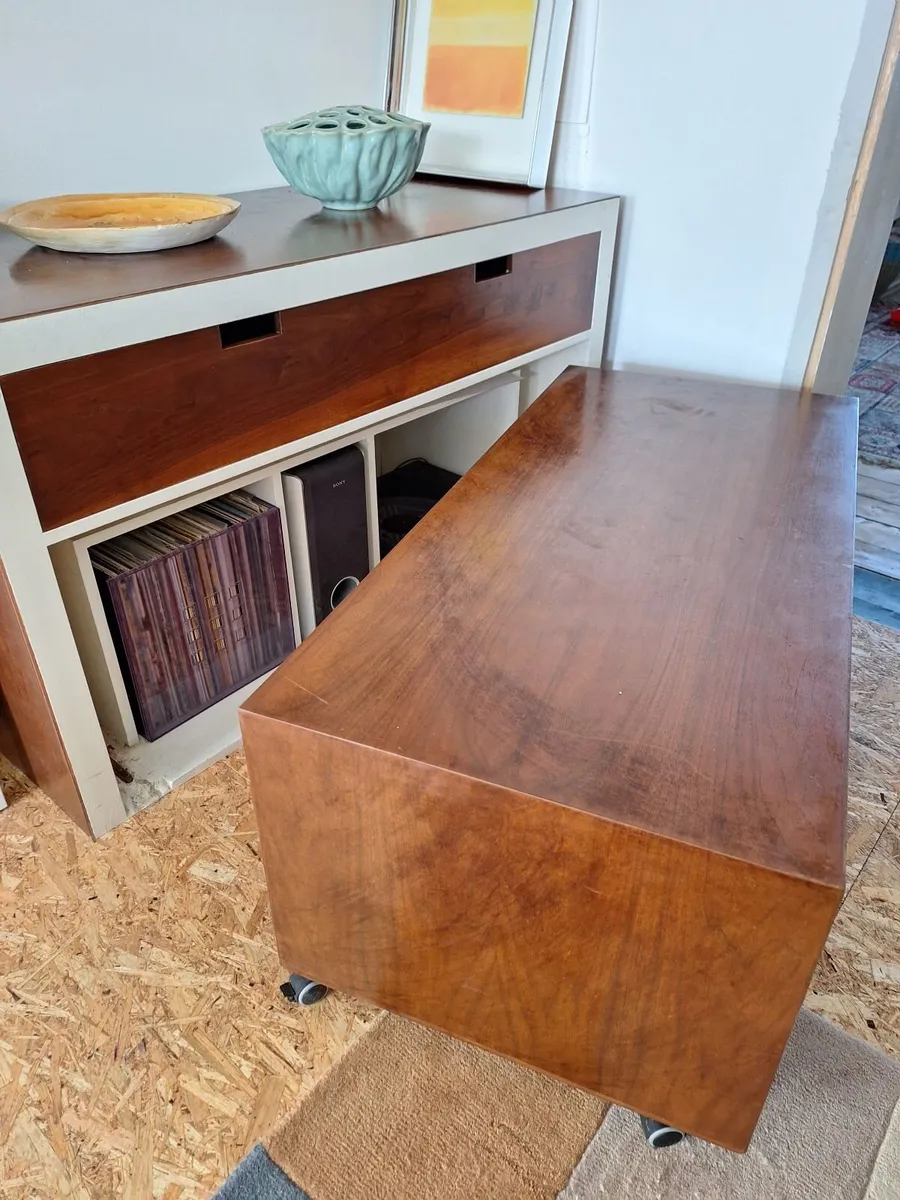 Bespoke tv/turntable unit with sliding offee table - Image 4