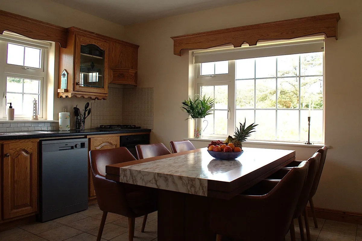 The Rose Cottage -  Holiday Home to Let - Image 4
