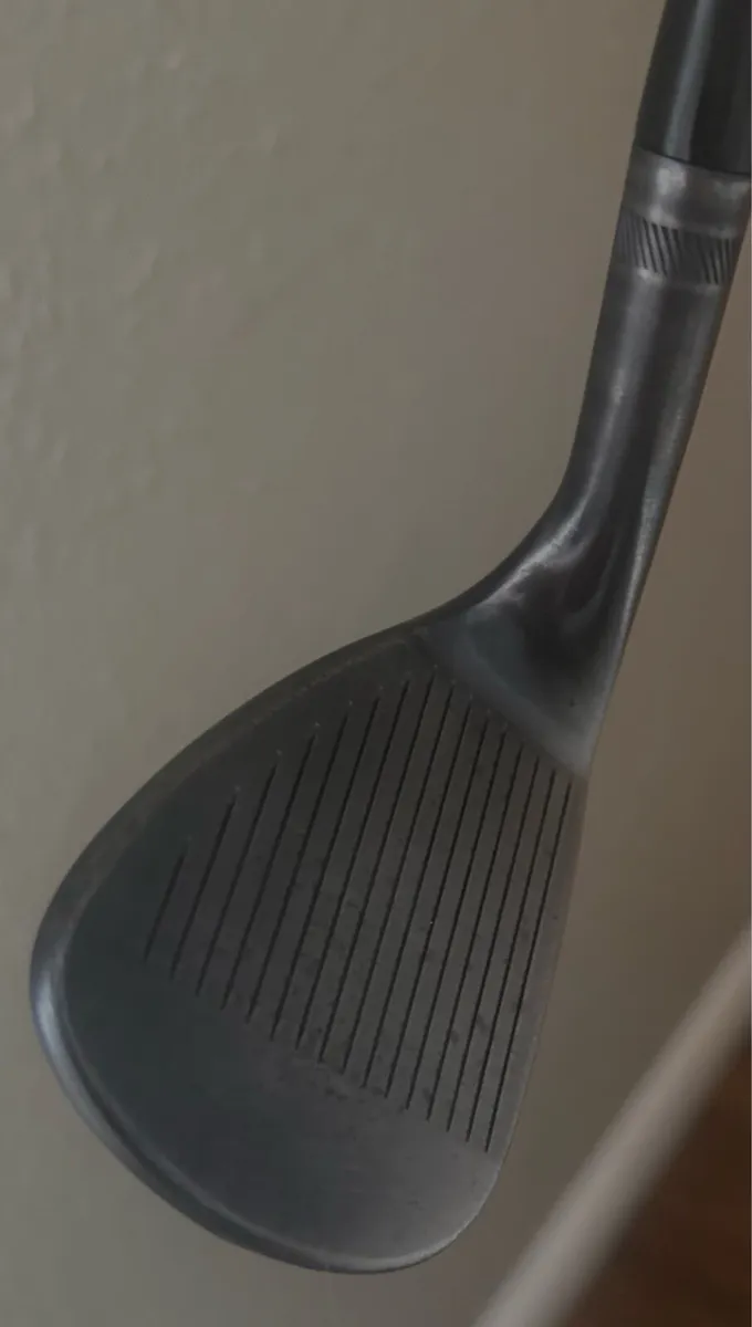 Mint Titleist Vokey Black Raw 50* - Image 1