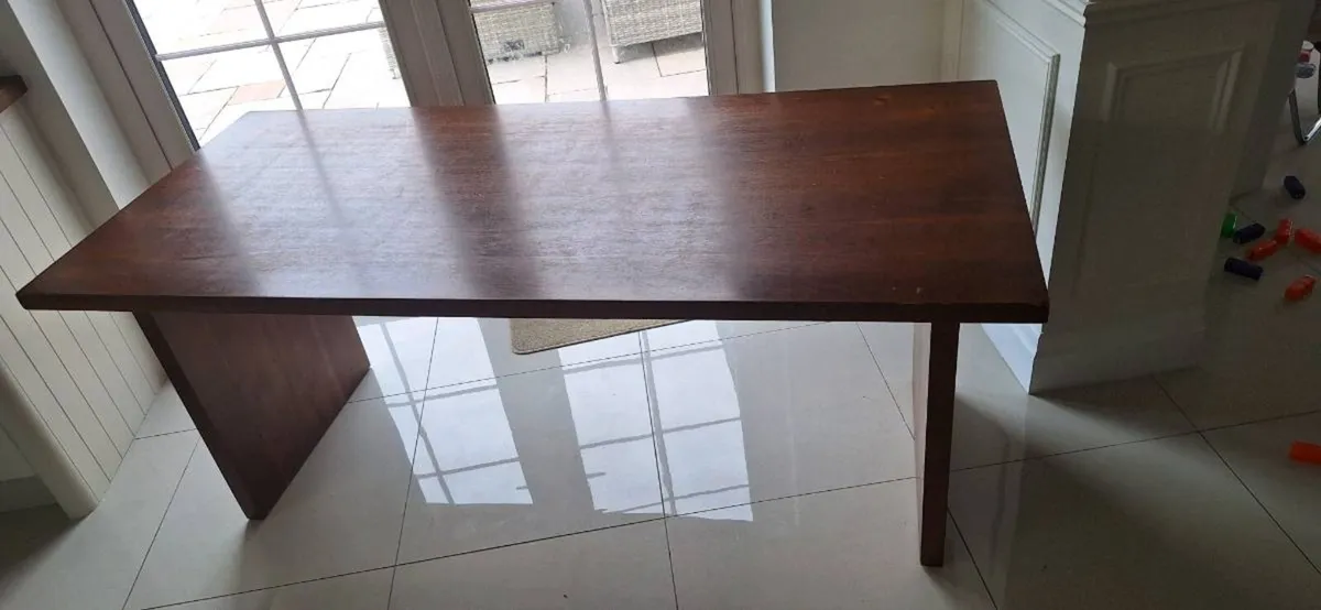 Kitchen table - Image 2