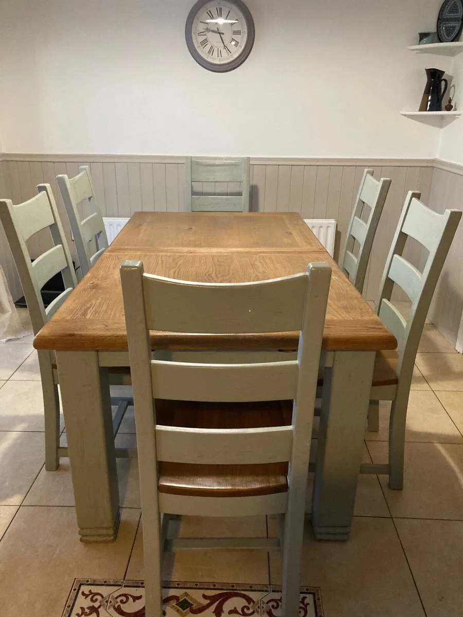 Kitchen table and  six chairs and coffee table - Image 4
