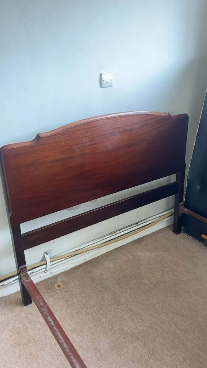 Double bed - Image 2