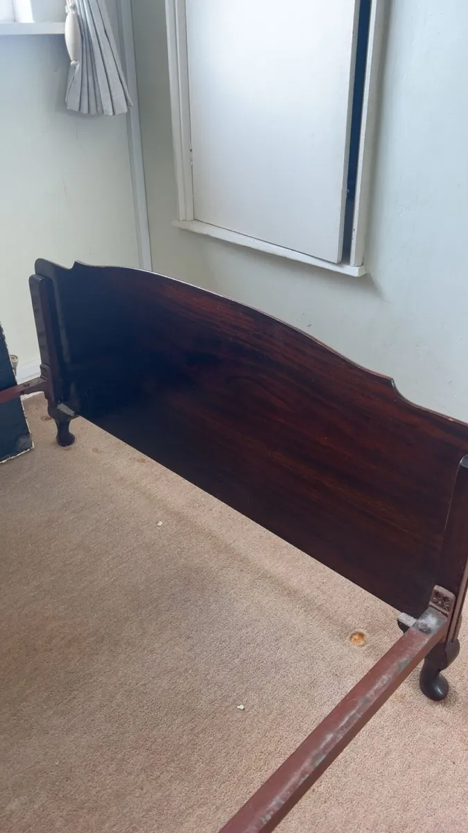 Double bed - Image 3