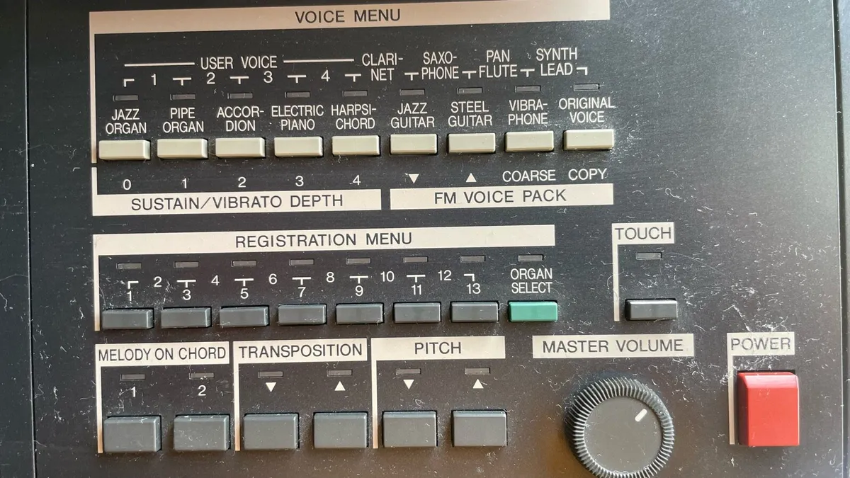 Yamaha HC-4 Electric organ - Image 2