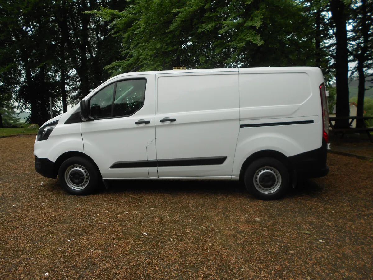 Ford Transit Custom 2021 - Image 3