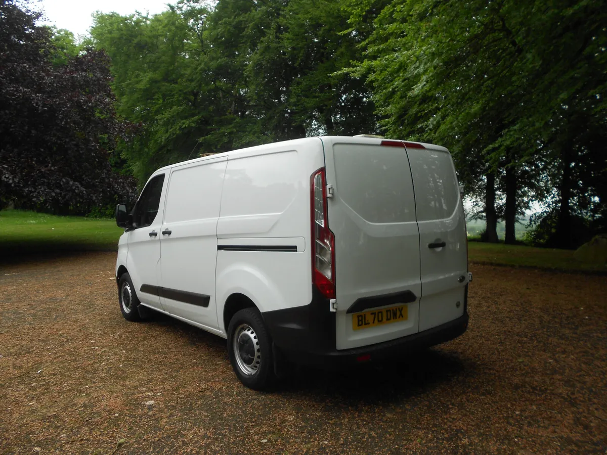 Ford Transit Custom 2021 - Image 4