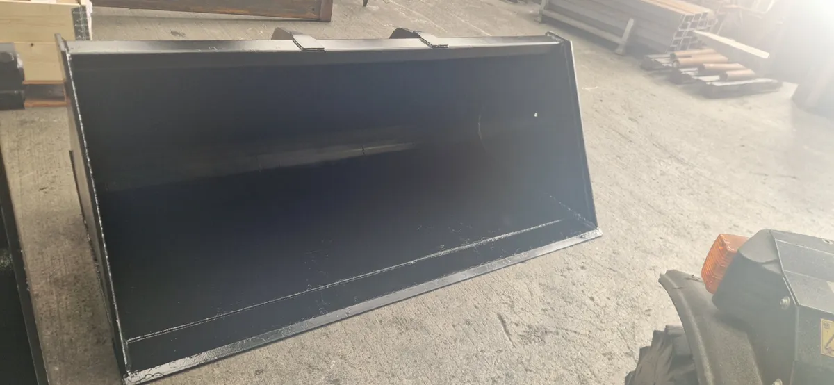 7FT LOADER BUCKET - Image 4