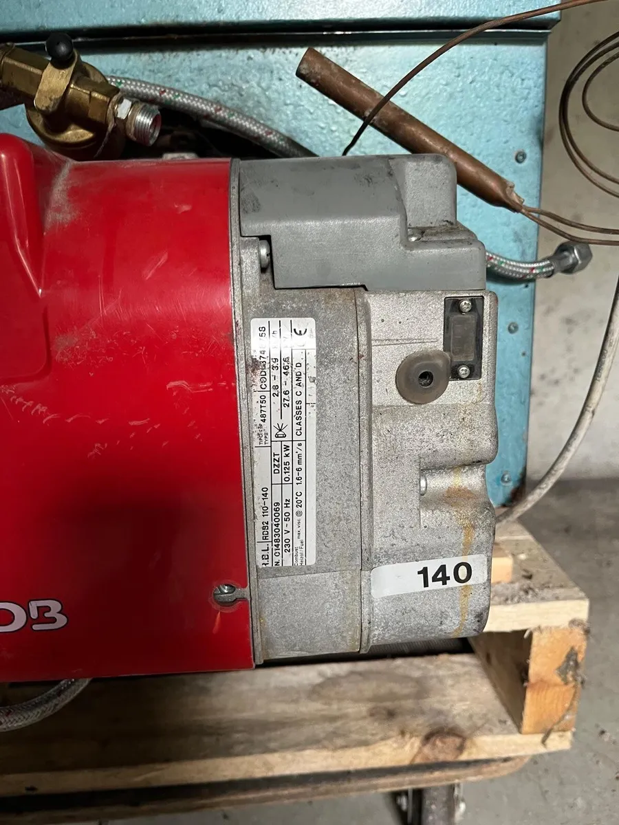 Home heating boiler - Image 2