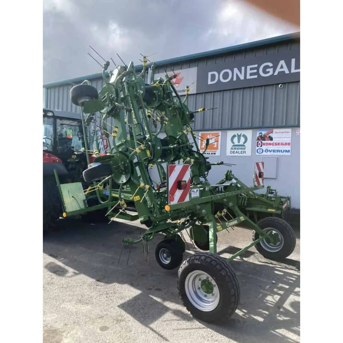 Krone  Trailed Tedder  KWT 11.22/10 - Image 1