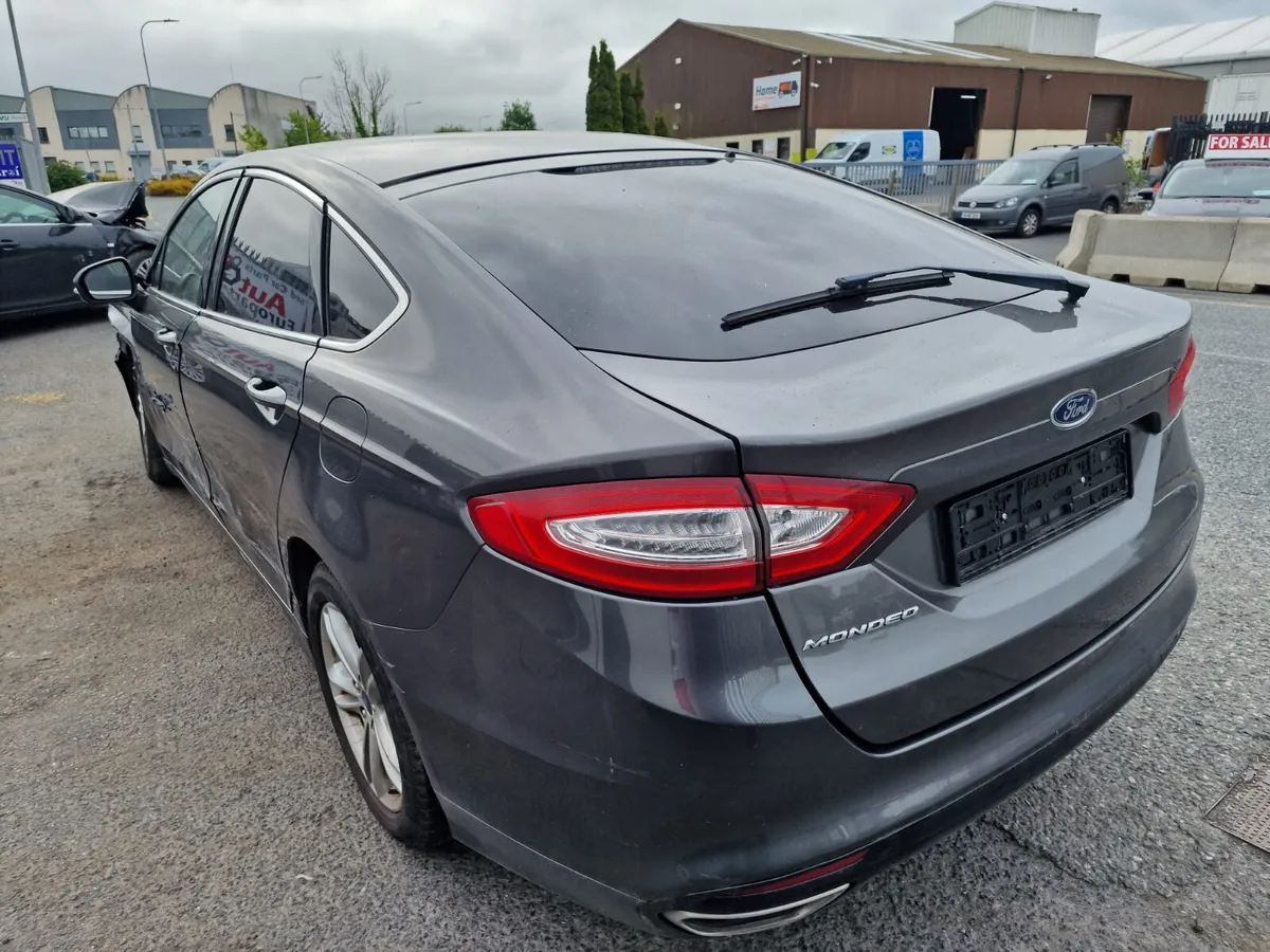 15 FORD MONDEO  2.0 TDCI TITANIUM FOR BREAKING - Image 4