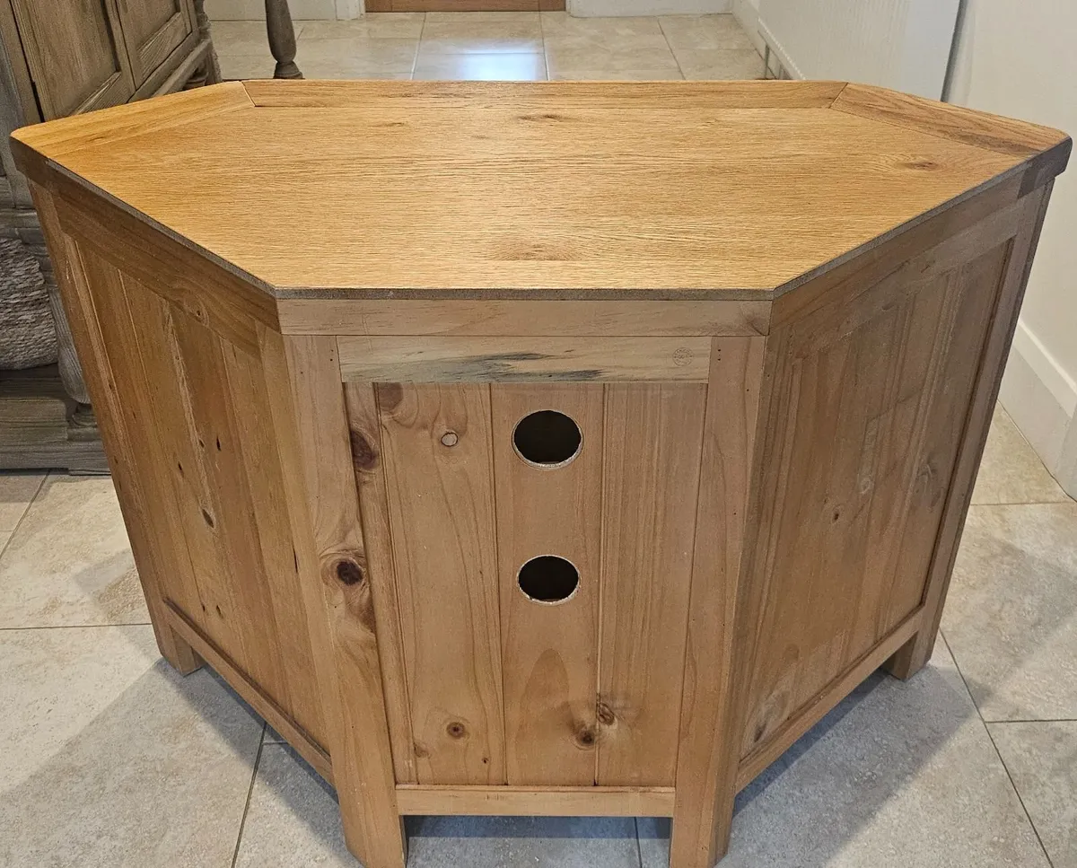 TV Corner Unit - Image 4