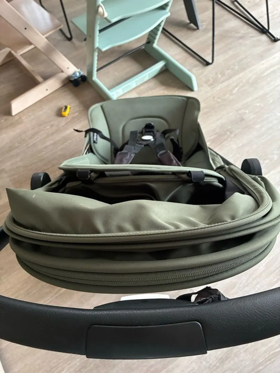Bugaboo stroller with buggy board - Image 3