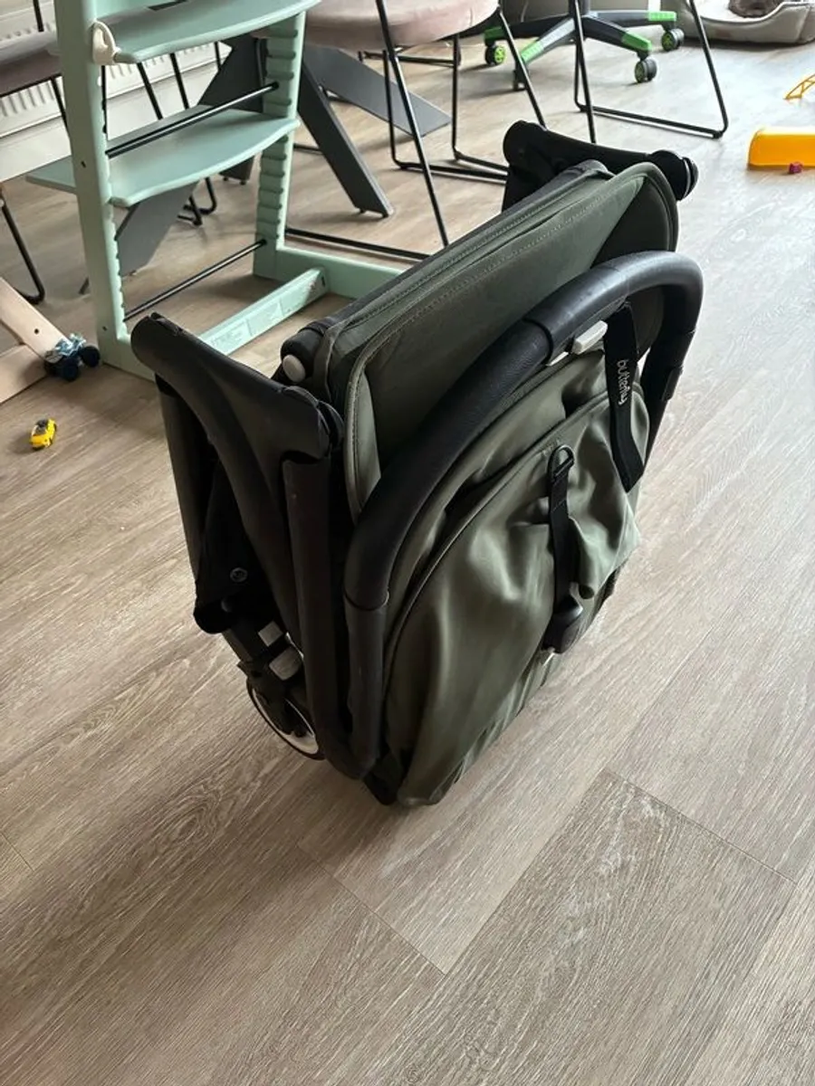 Bugaboo stroller with buggy board - Image 4