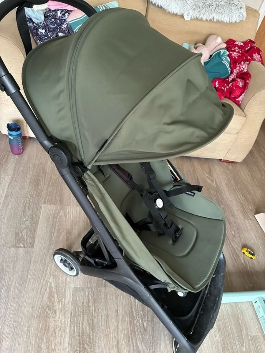 Bugaboo stroller with buggy board - Image 1