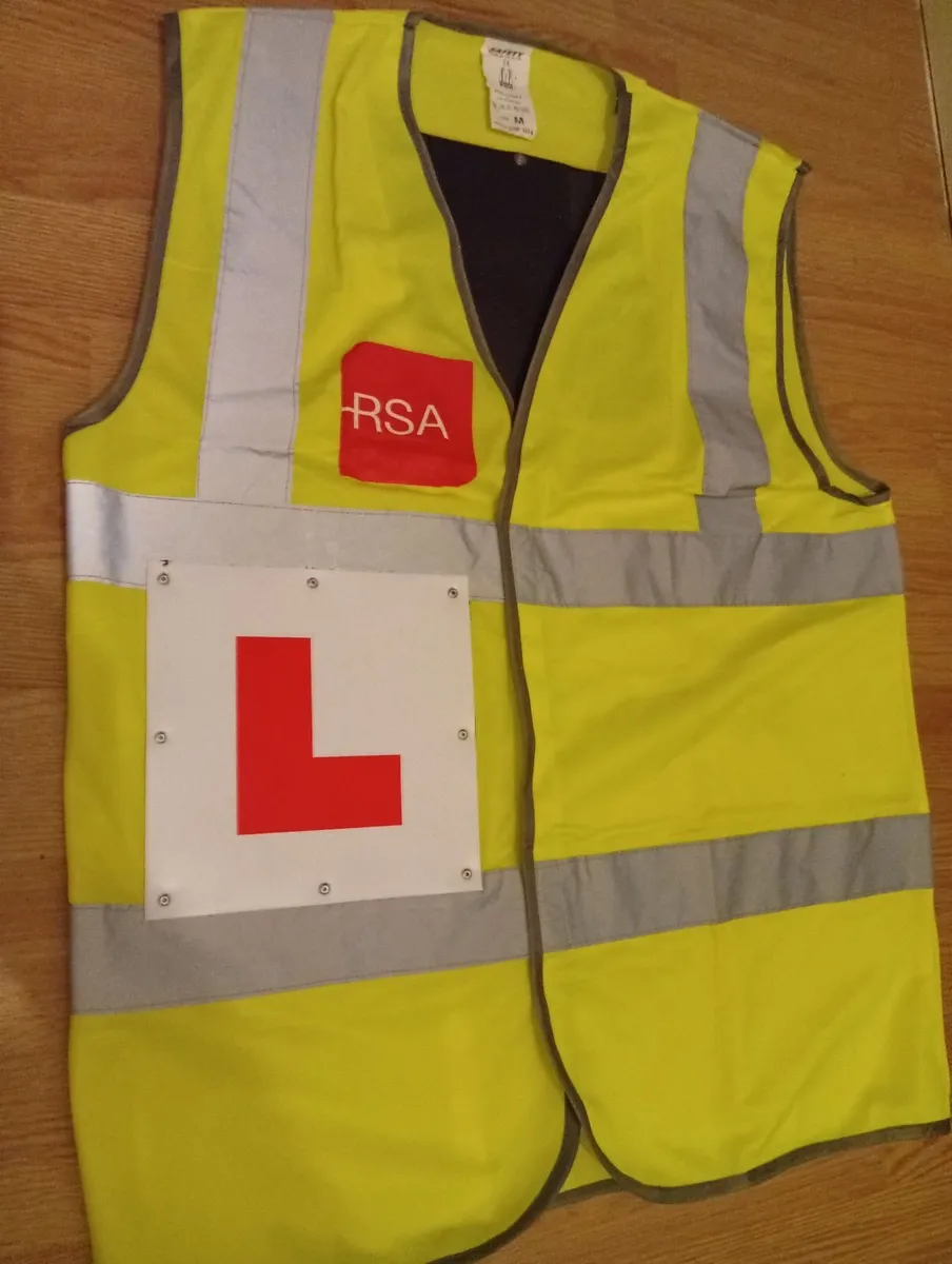 Brand New Learning Hi-Vis for Scooter Motorcycle - Image 1