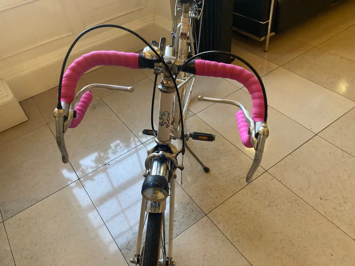 vintage 1980s Peugeot road bike - Image 3