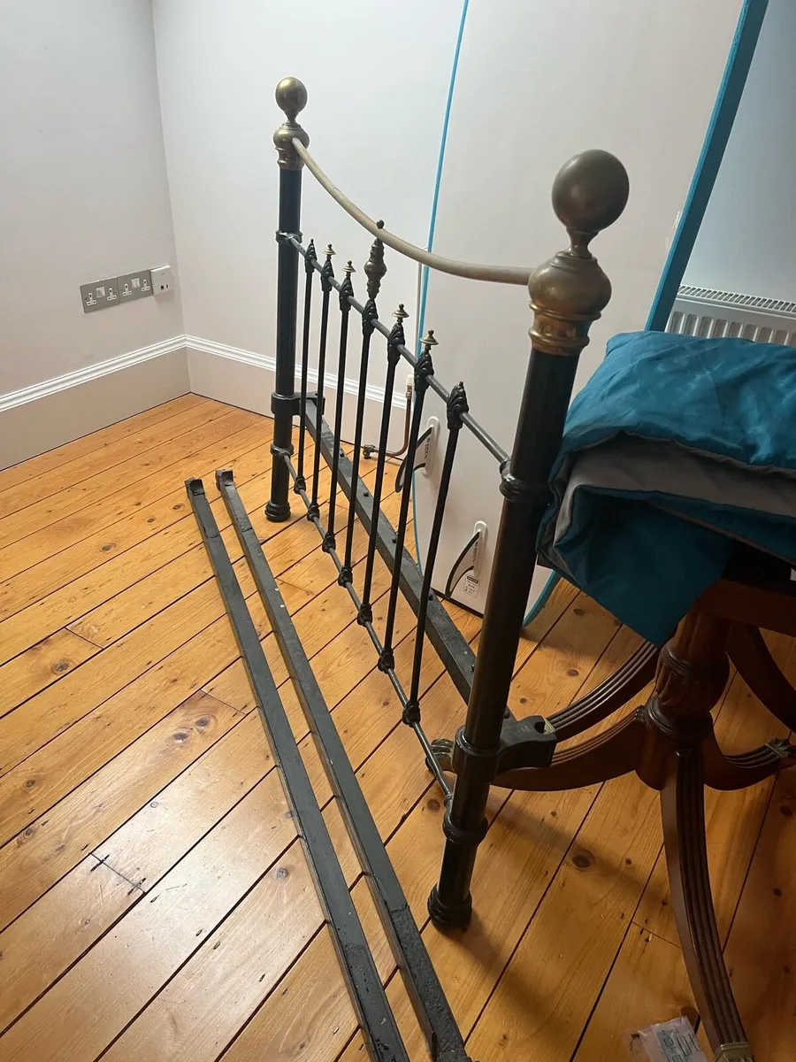 Antique iron and brass bed - Image 1