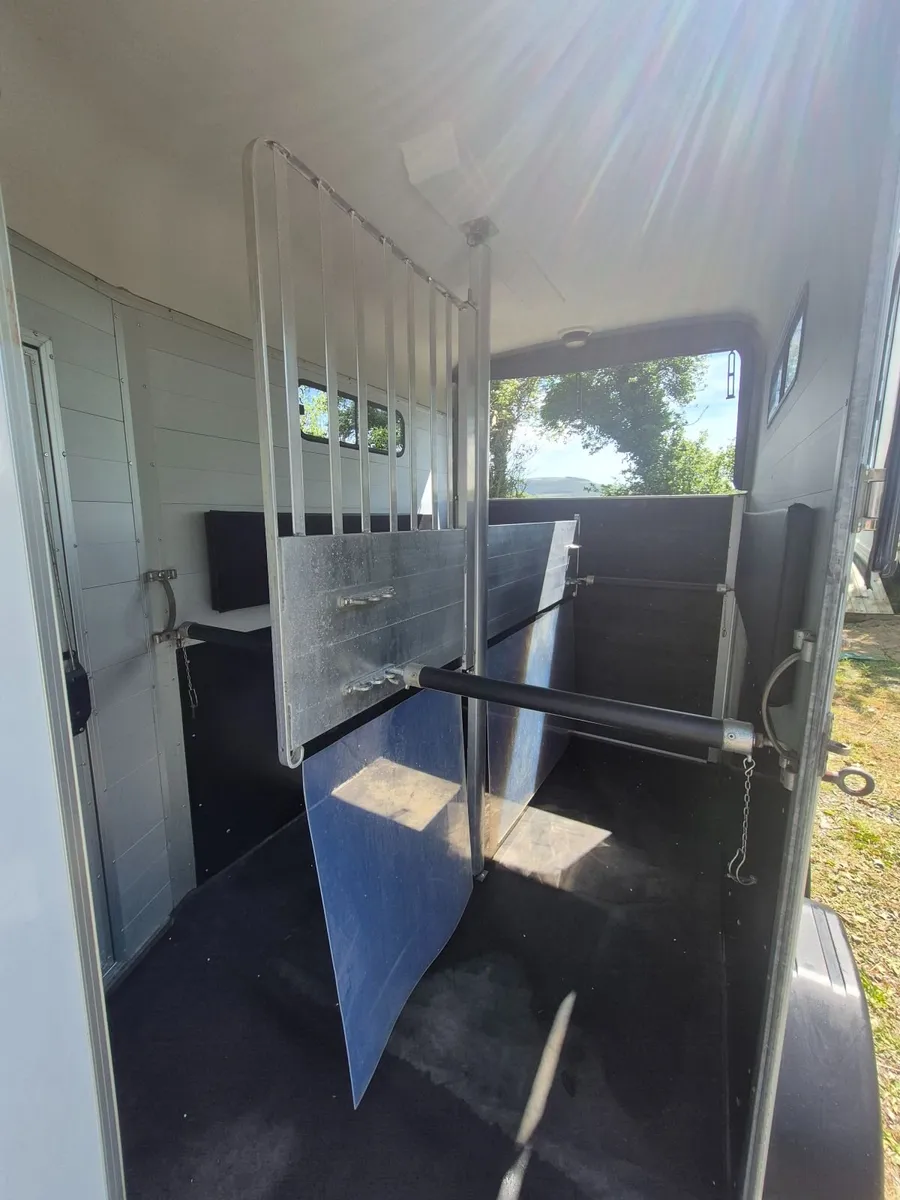 Cheval Liberte Touring Country horsebox - Image 2