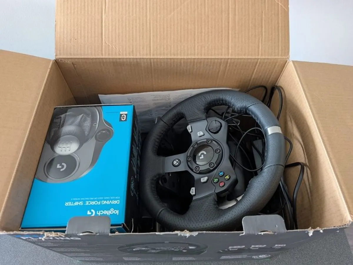 FOR SALE: Logitech G920 Racing Wheel + Pedals + Shifter (Xbox/PC) - Image 3