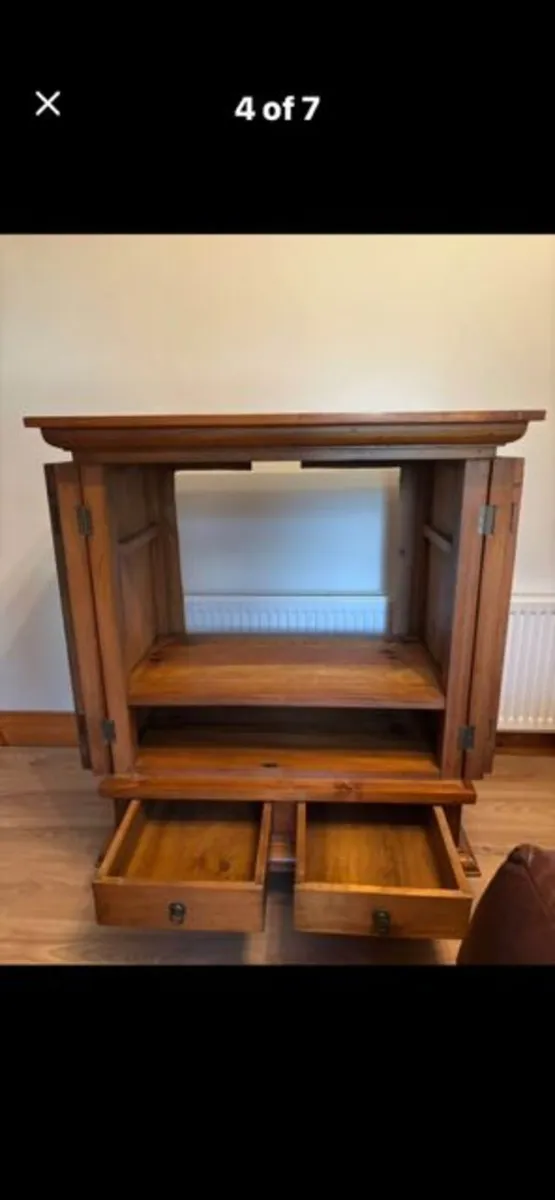 TV Unit - Image 4