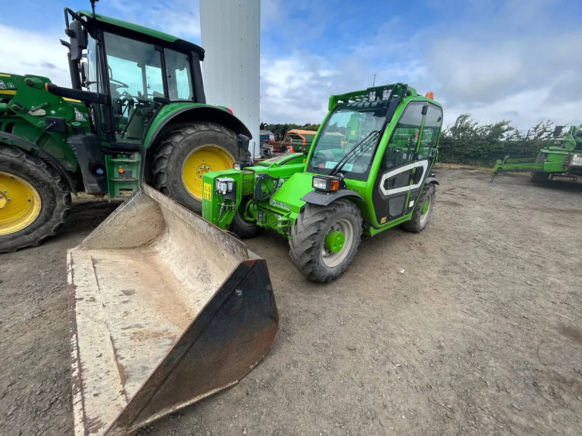 2020 Merlo P27.6 - Image 1