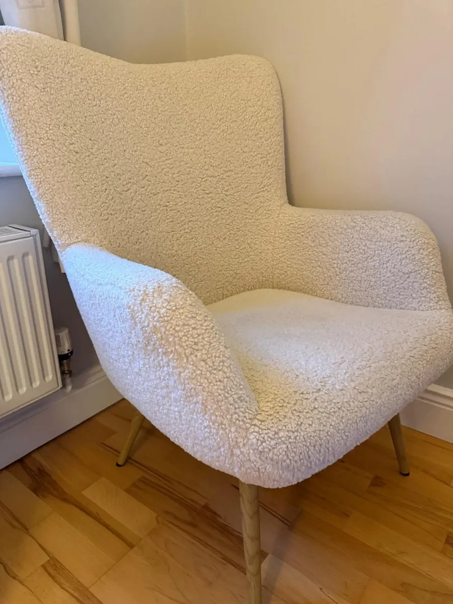 Armchair - Image 2