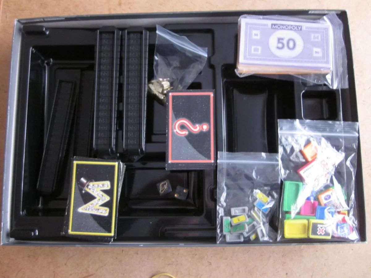 Monopoly Empire Board Game - Image 3