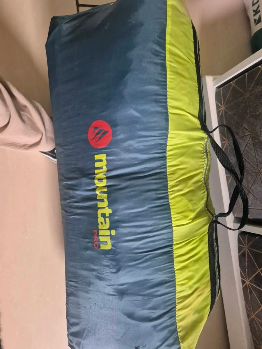 6 man tent - Image 3