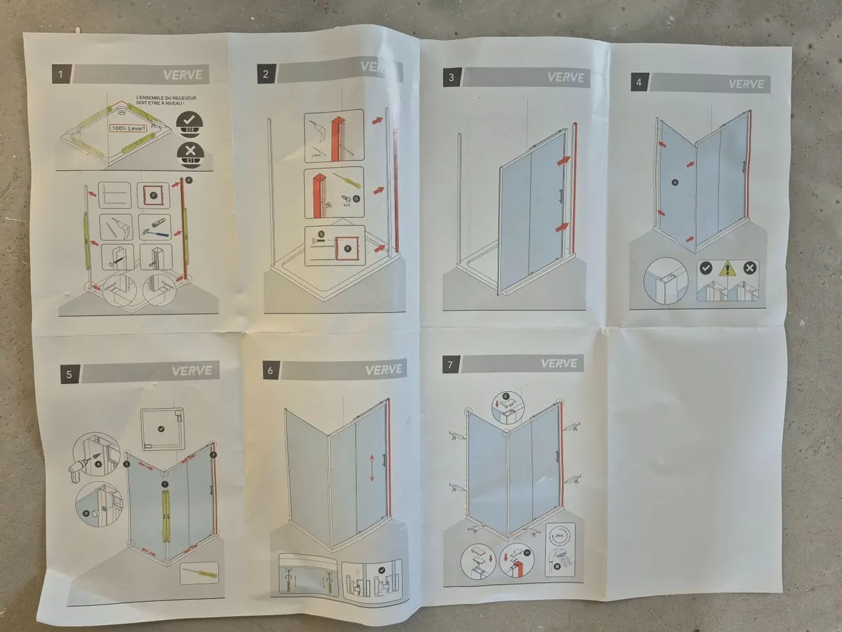 Shower pivot door and side panel - Image 3