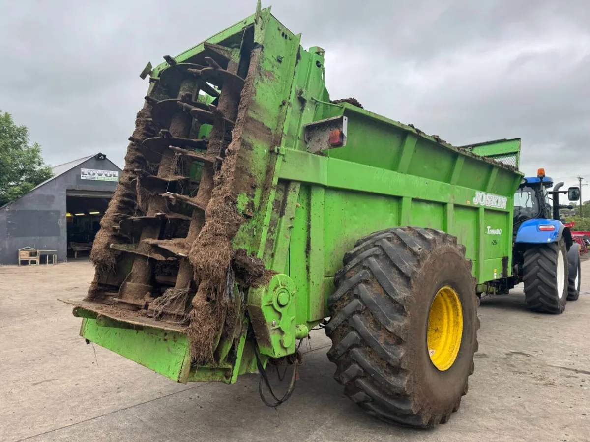 Joskin Tornado m20V Muck Spreader - Image 2