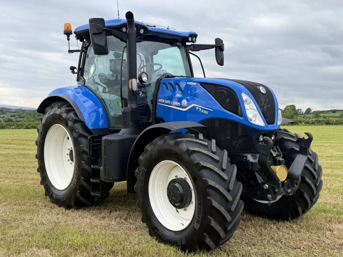 2024 NEW HOLLAND T7.225 AUTO COMMAND - Image 2