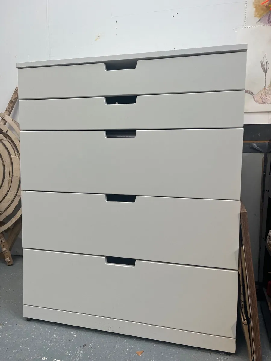 Chest of drawer ikea - Image 2