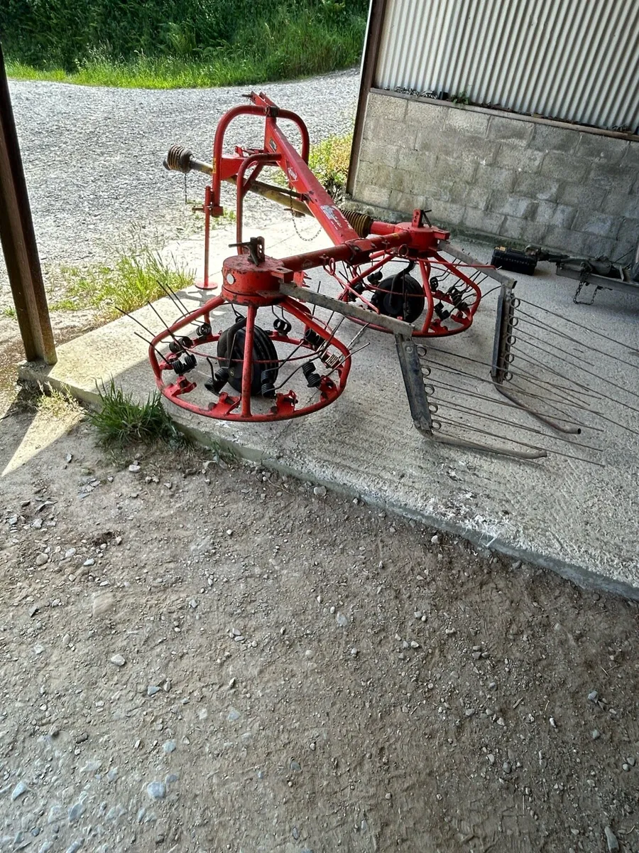 Kuhn Hay-Bob 300 L - Image 2