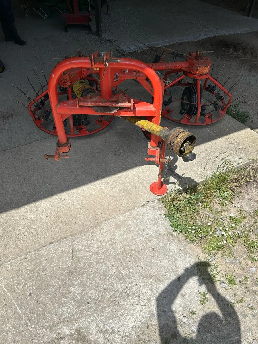 Kuhn Hay-Bob 300 L - Image 3