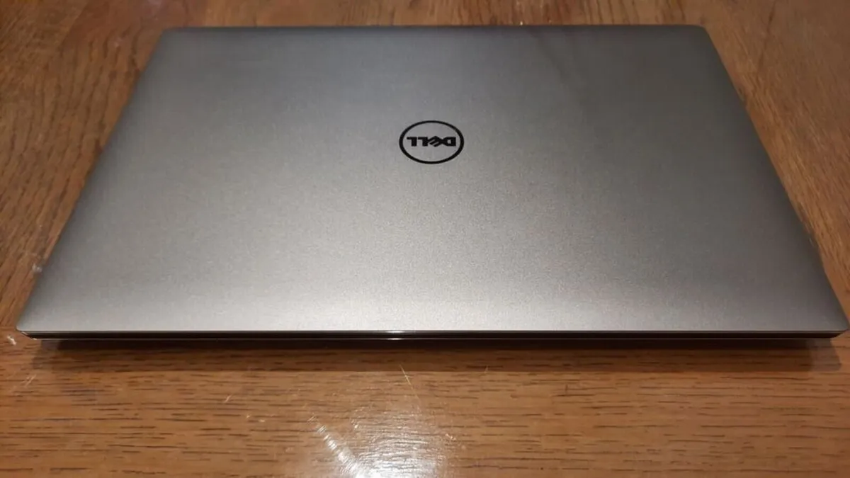 Dell Precision 5520 15.6" I7 16GB 256GB SSD GAMING - Image 4