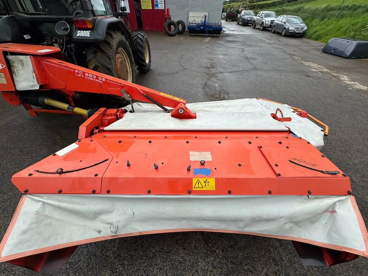 Kuhn FC283 GII Mower - Image 4