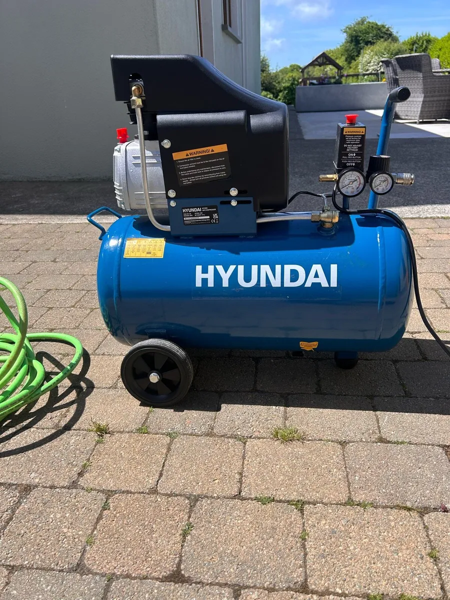 Hyundai 50l air compressor - Image 1