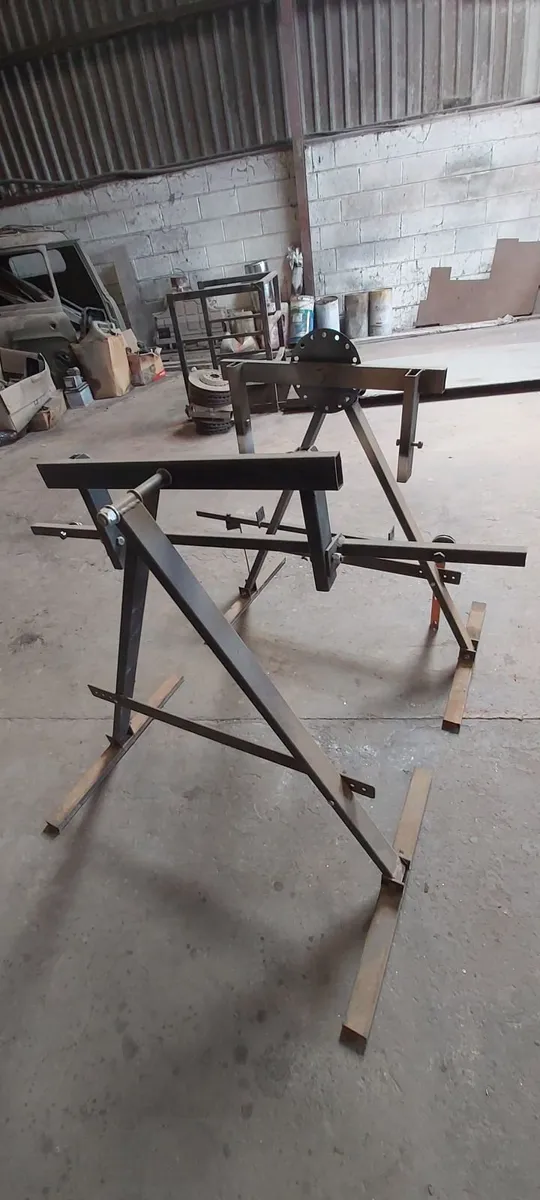 MK2 Escort roll over jig - Image 1