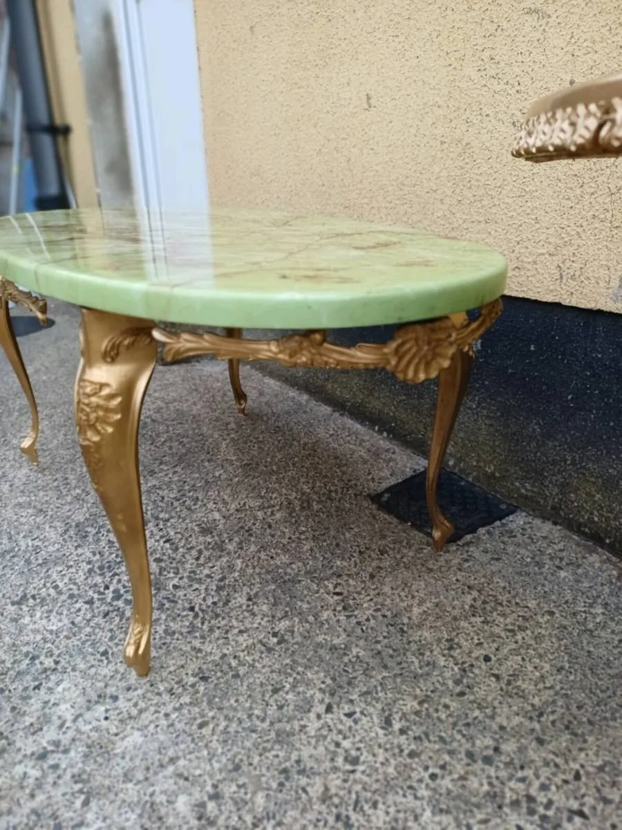 1970s Brass Framed Onyx Effect Table - Image 4