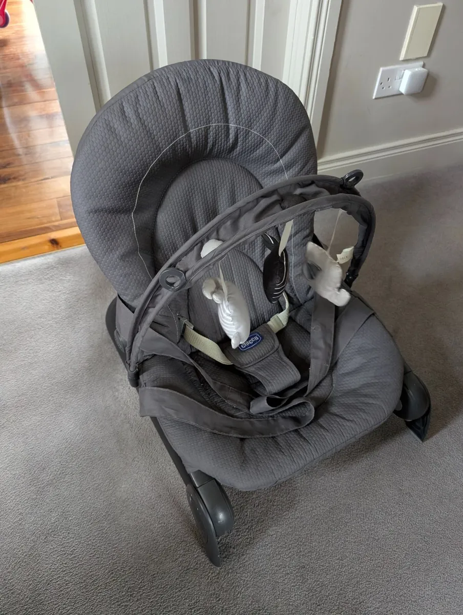 Chicco Hooplà Baby Bouncer - Image 1