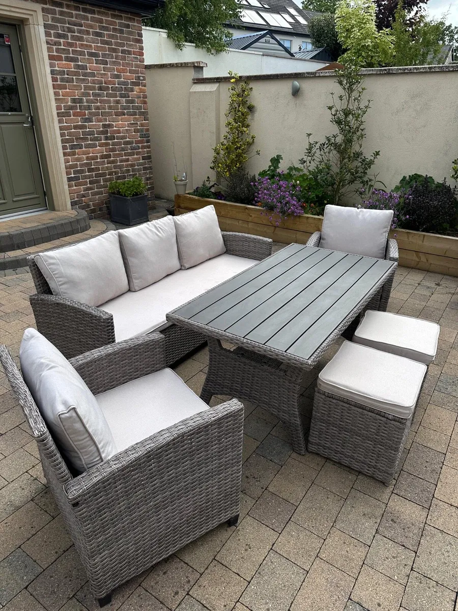 Rattan patio set 6 piece - Image 2